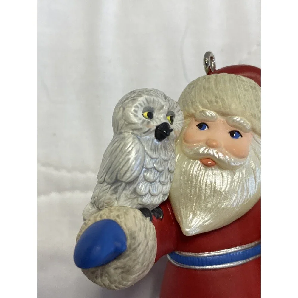 2011 Hallmark Keepsake Ornament 3rd in A Visit From Santa Series Owl